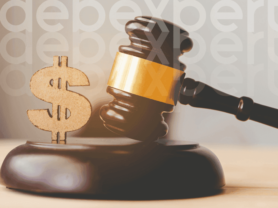 65292669e694f50f85645421_The-judge-s-hammer-is-on-the-table.png